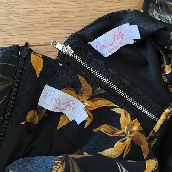 Pink Lily Skirt Set - Picture 5 of 6